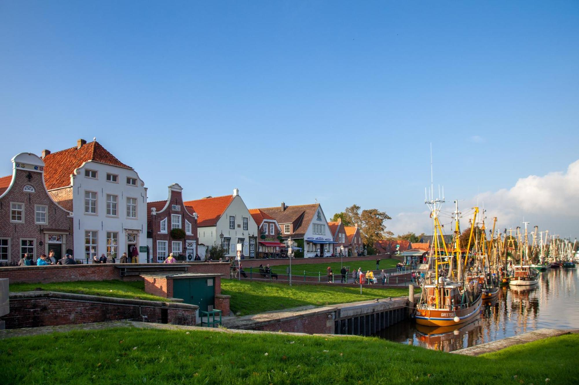Hotel Grachtenhuus Greetsiel Zewnętrze zdjęcie